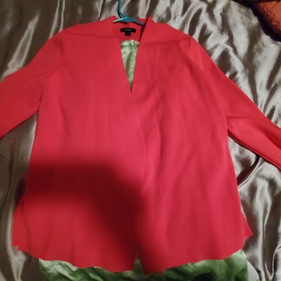 Ladies jacket - Picture 2 of 6